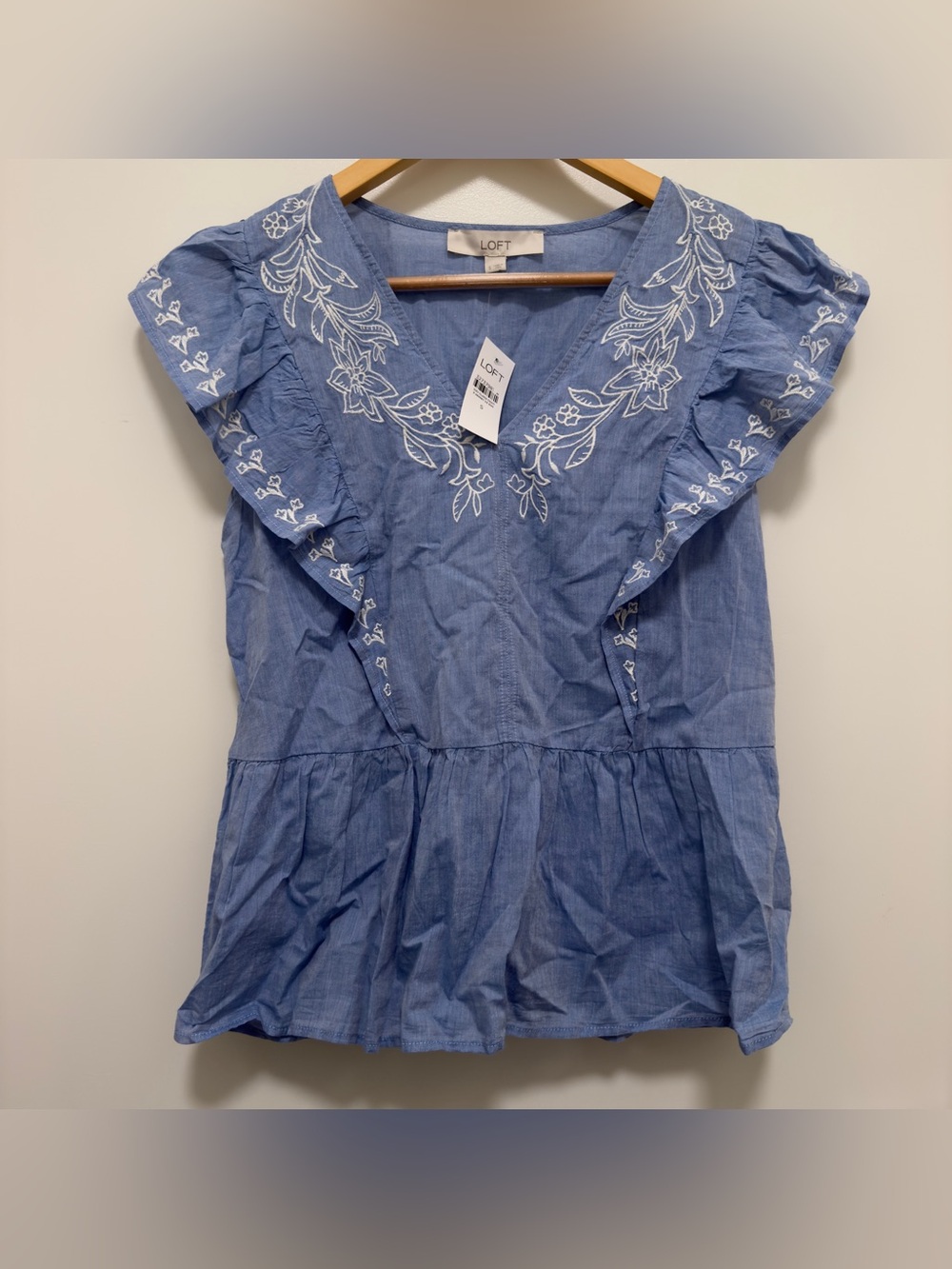 Ann Taylor Loft Embroidered Ruffle Flutter Sleeve Shirt Blouse Top Size Small S